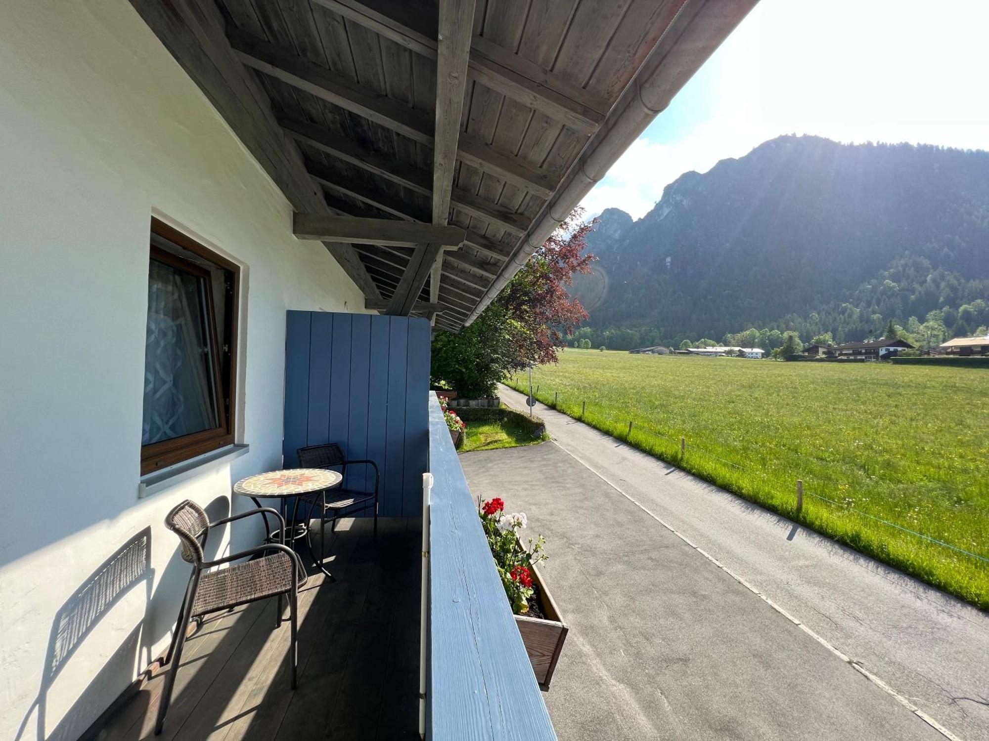 Aparthotel Hochfeld Schonau am Konigssee Ruang foto